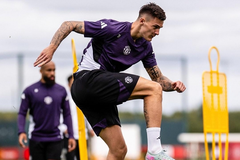 Manchester United và chuỗi trận không thắng