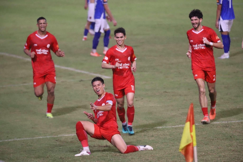 Bàn thắng thứ nhất của Viettel