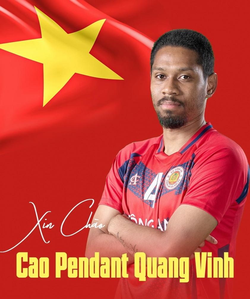 Quang Vinh - hậu vệ trái Công An Hà Nội
