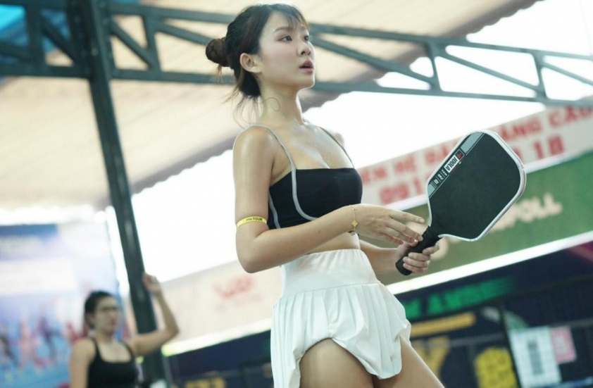 Hình ảnh tập trung vào cơ thể vận động viên